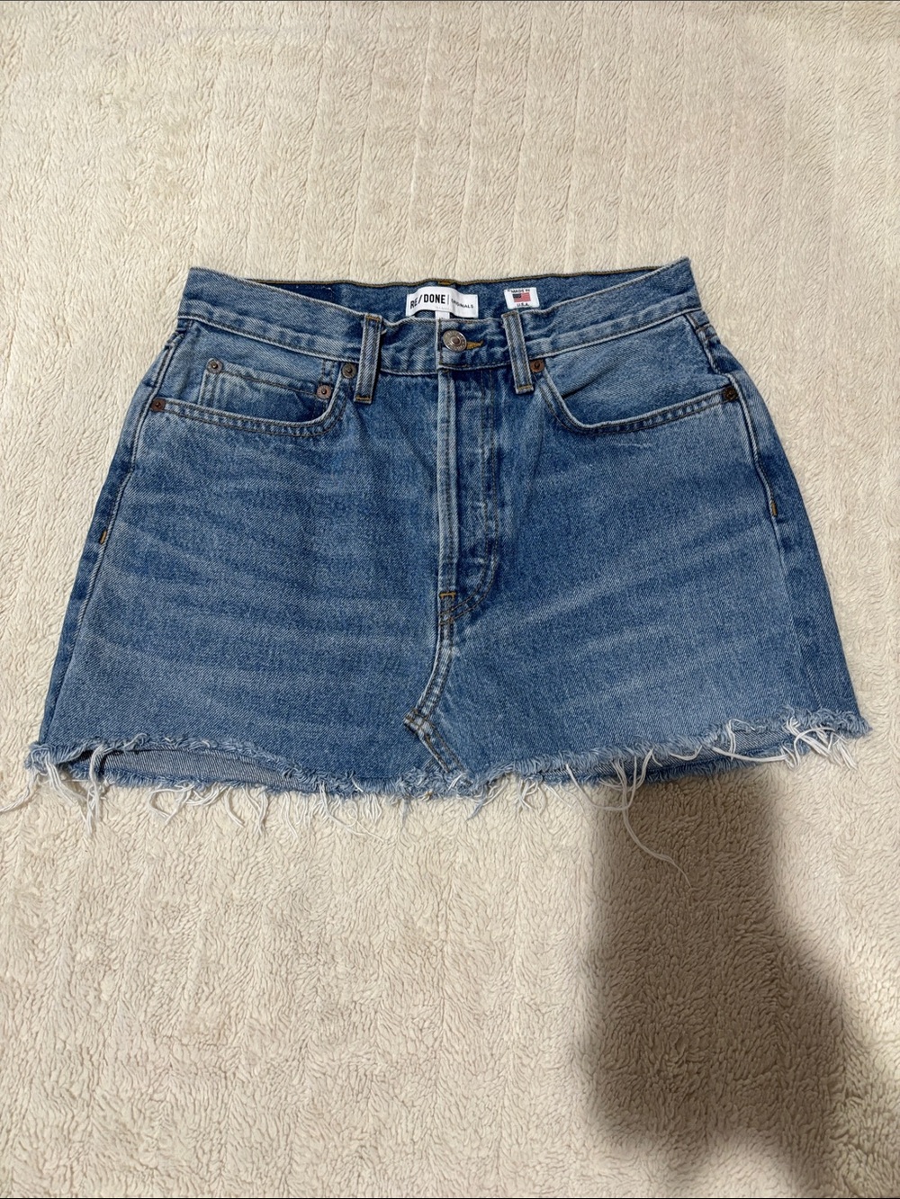 re/done mini skirt